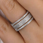 S925 Luxury Wide Pave Design Women's Wedding Band for Women In White Gold - Image 4