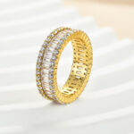 S925 Stunning Emerald Cut Women's Wedding Band In Sterling Silver - Image 6