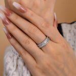 S925 Stunning Emerald Cut Women's Wedding Band In Sterling Silver - Image 3