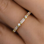 S925 Fashion Yellow Gold Emerald & Round Cut Diamond Wedding Band In Sterling Silver - Image 3