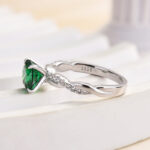 S925 Twist Round Cut Emerald Green Engagement Ring In Sterling Silver - Image 5
