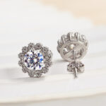 S925 1.0Ct*2 Moissanite Snowflake Stud Earrings In Sterling Silver - Image 5