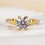 S925 Maxine Moissanite Bow Base Design 2.0 Carat Round Cut Engagement Ring - Image 5
