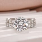 S925 Moissanite 4.0Ct Round Cut Side Stone White/Yellow Gold Travel Bridal Set - Image 5