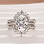 S925 Moissanite 2.0Ct Solitaire Round Cut White Gold Wedding Ring Set - Image 3