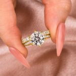 S925 Moissanite 2.0Ct Round Cut Yellow Gold Wedding Ring Set