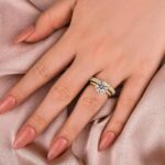 S925 Moissanite 2.0Ct Round Cut Yellow Gold Wedding Ring Set - Image 4