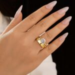 S925 Moissanite 3PC 2.0Ct Classic Round Cut Wedding Ring Set For Women - Image 2