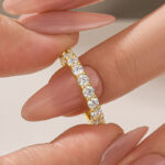 S925 Moissanite 2.5 Ct Round Cut Women's Wedding Band - Image 6