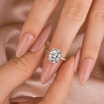 S925 Maxine Attractive Moissanite 2.5 Ct~4.0 Ct Cushion Cut Engagement Ring - Image 6