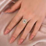 S925 Maxine Moissanite 4.0 Ct Oval and Angled Marquise Five Stone Engagement Ring - Image 5