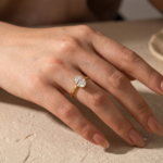 S925 Maxine Sparkle Moissanite 2.0 Carat Oval Cut Engagement Ring In Sterling Silver - Image 2