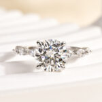 S925 Maxine Timeless Moissanite 2.0 Carat Round Cut Engagement Ring - Image 3
