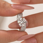 S925 Moissanite 3.0 Ct Round Cut Twist White Gold Promise Ring