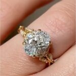 S925 Vintage Moissanite 3.0Ct Oval Cut Side Stone Twist Engagement Ring In Sterling Silver