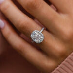 S925 Luxurious Halo Cushion Cut Sona Simulated Diamond Engagement Ring In Sterling Silver