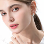 S925 0.2Ct*2 Moissanite Fashion Design Stud Earrings - Image 4