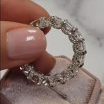 S925 Luxurious Cushion Cut Women's Wedding Band Travel Ring In Sterling Silver