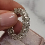 S925 Luxurious Cushion Cut Women's Wedding Band Travel Ring In Sterling Silver - Image 4