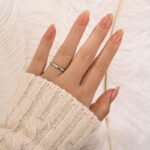 S925 0.2Ct Classic Wedding Band Travel Ring In Sterling Silver With Round Cut Stone - Image 5