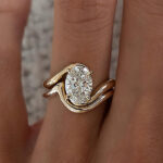 S925 2PC Wedding Sets 4.5Ct Oval Cut Yellow Gold Solitaire Engagement Ring with Curved Wedding Band
