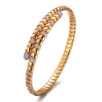Serpentine Radiance Bracelet | 18K Yellow Gold Snake-Link Bracelet with Round-Cut Diamonds