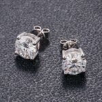 *Exquisite White Gold Moissanite Stud Earrings - Image 5