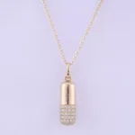*Luxurious Microphone Pendant Necklace - Image 2
