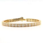 *Exquisite Bracelet Inlaid with DEF/VVS Moissanite