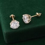 *Breathtaking Yellow Gold Stud Earrings - Image 6