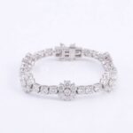 *5.5 inches Exquisite Flower Design Tennis Bracelet - Image 2