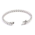 *Exquisite Round Cut White Gold Moissanite Bracelet - Image 3