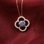 *16-Inch Luminous Clover Pendant Necklace with Halo - Image 5