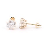 Breathtaking Yellow Gold Stud Earrings