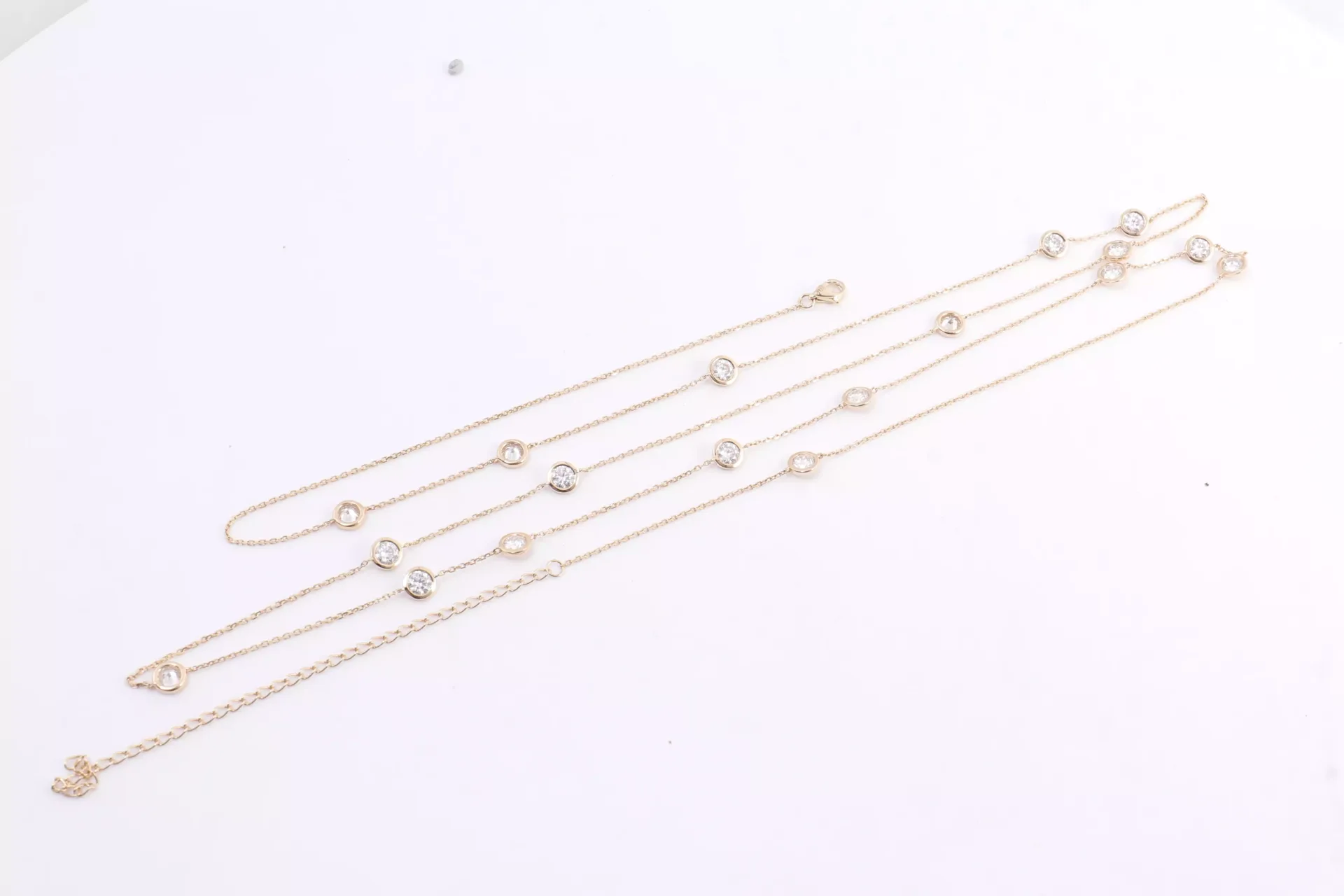 IMG_0454-scaled-1 *Stunning Bezel-Set Moissanite Necklace - Image 1