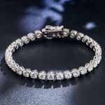 Exquisite Round Cut White Gold Moissanite Bracelet