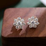 *Gorgeous Vintage Style Yellow Gold Moissanite Flower Stud Earrings - Image 5