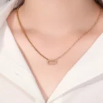Modern Mixed Chain Diamond Oval Pendant Necklace in 18k Yellow Gold - Image 4