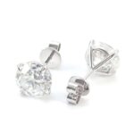 *Breathtaking VVS Moissanite White Gold Stud Earrings - Image 5