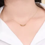 18K Yellow Gold Pendant Necklace Minimalist Curved Tube Bar Style - Image 4