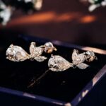 **Dazzling White Gold flower shaped Earrings - Image 7