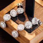 *round moissanite halo linear earrings - Image 3