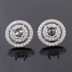 *Ethereal Circle Halo Stud Earrings - Image 6